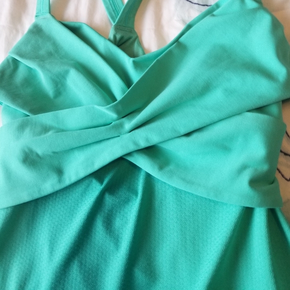Size 6 Lululemon Bali Breeze Wrap It Up Tank Top - Picture 8 of 9